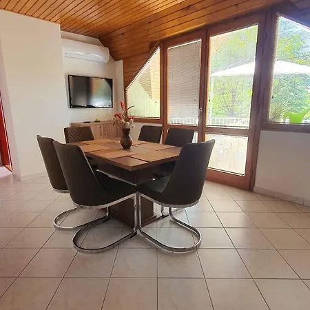 Apartment In Siofok/balaton 34971