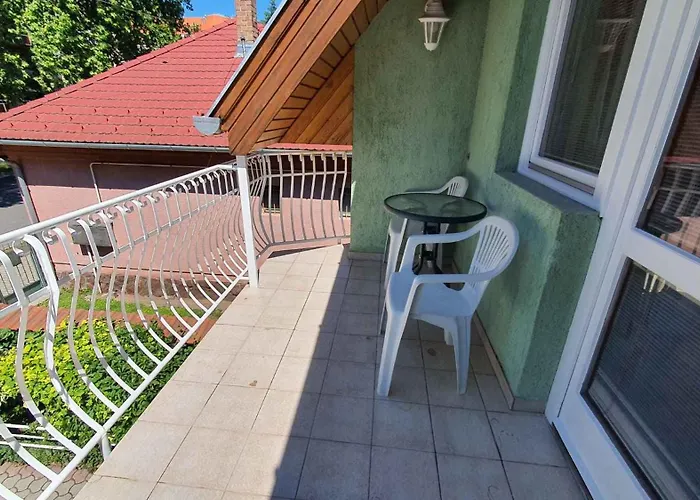 In - Balaton 34971 Siófok